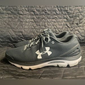 Under Armour Men’s Charged Gemini Sneakers